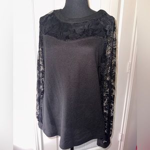 NWT Leadity Black L/S Lace